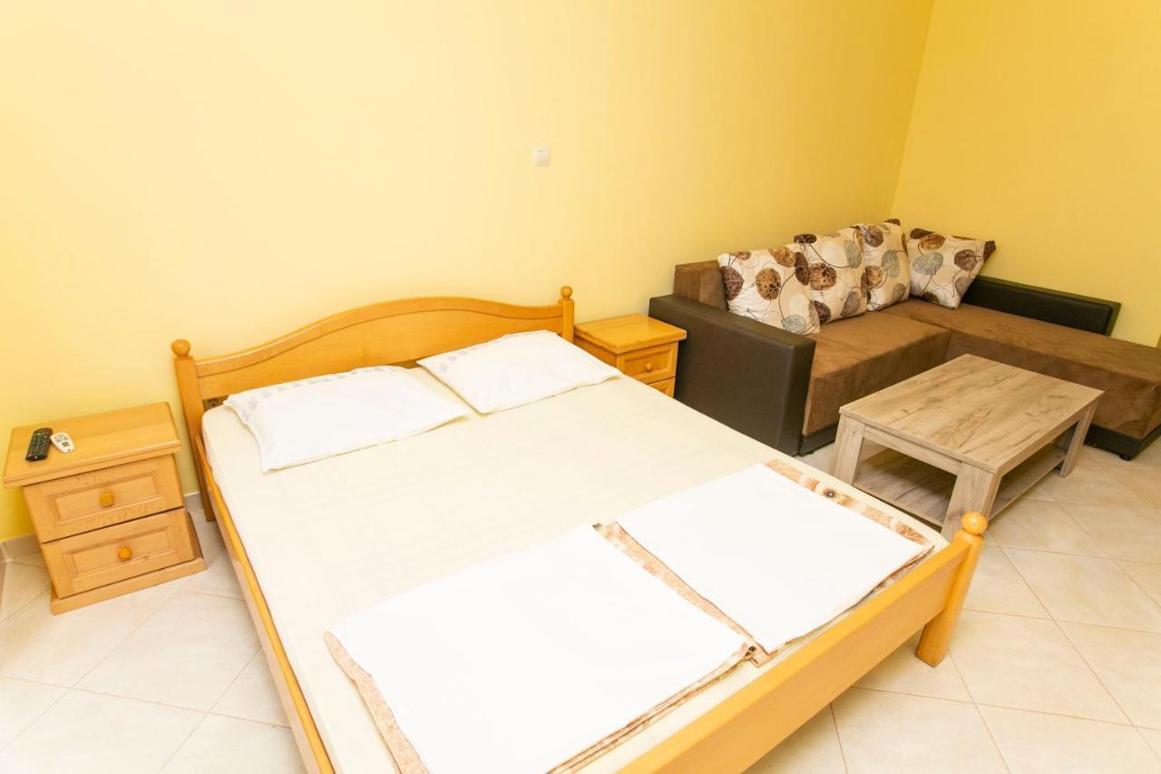 Ferienwohnung Casa Agata Ulcinj Exterior foto